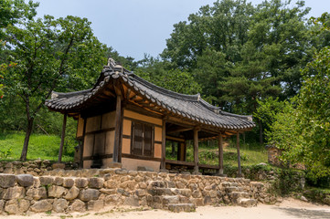 Fototapeta na wymiar Korean Temple Garden