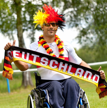 Fußballfan mit Handicap