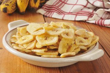 Dried banana chips