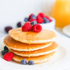 Pancakes with berries