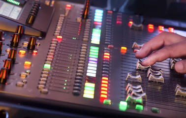 Adjust sound mixer switch in concert