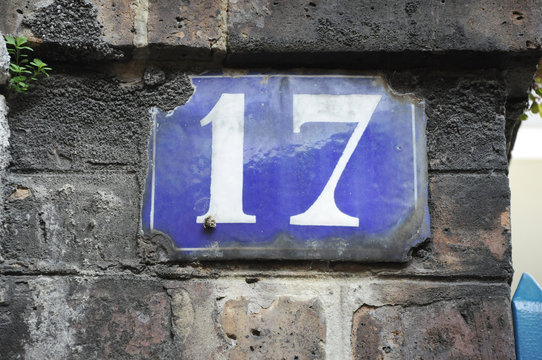 11,074 BEST &quot;House Number&quot; IMAGES, STOCK PHOTOS &amp; VECTORS | Adobe Stock
