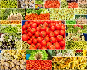 étalage de légumes sur le marché © JPchret