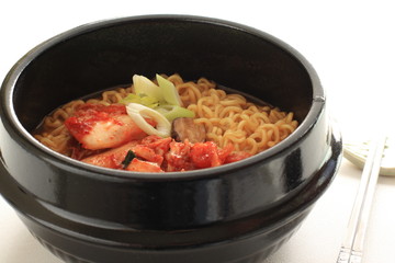 korean food, kimchi and ramen noodles