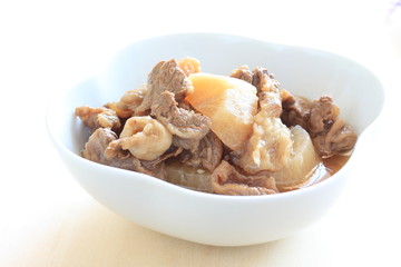 Chinese food, beef tendon simmered with radish