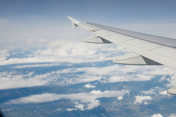 Fototapeta premium Airplane wing out of window