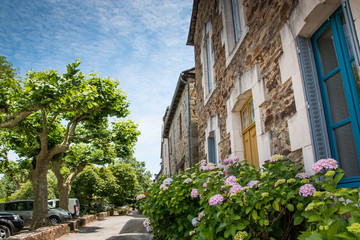 Fototapeta na wymiar Sauveterre de Rouergue, Aveyron