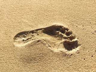 Footprint in sand 