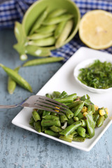 Salad with green beans and corn