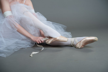 dancer wears pointes