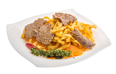 Fried noodles with beef