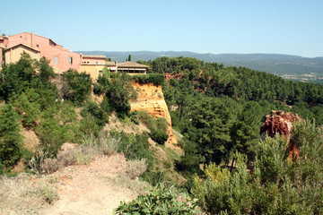 Ockerberg in Roussillon