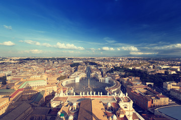 Fototapeta na wymiar Saint Peter's Square in Vatican, Rome, Italy