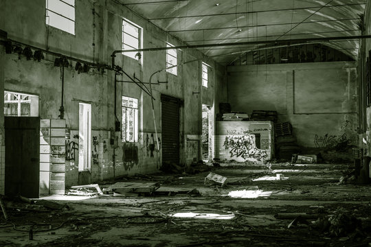 Fabbrica abbandonata