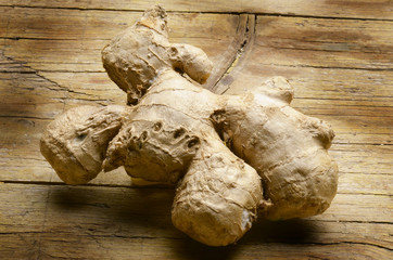 Zingiber officinale 薑 Zencefil Ingefära Имбирь аптечный زنجبيل