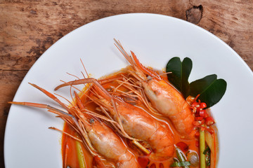 Tom Yum Kung and condiments (Thai cuisine).