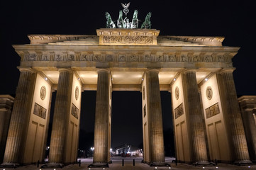 Brandenburger Tor bei Nacht © philipk76
