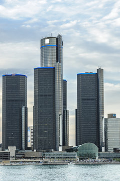 Detroit renaissance center