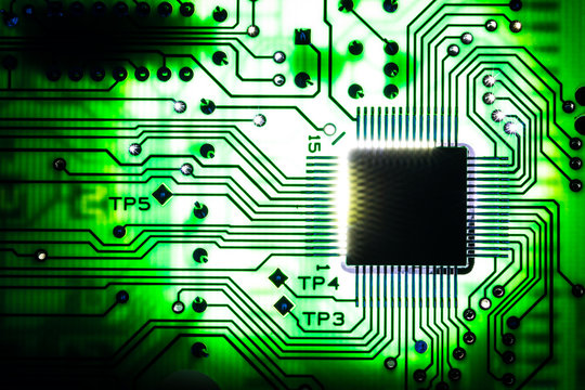 macro photo of electronic circuit