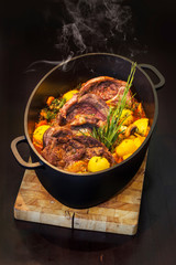 Osso Buco im Topf