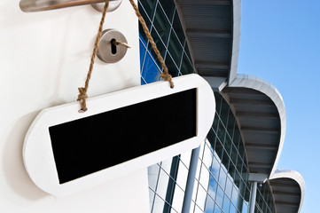 Schild - Industriegebäude