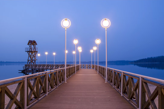 Fototapeta Pier on Pogoria Lake in Dabrowa Gornicza