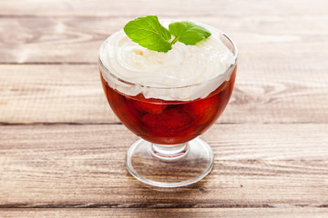 Strawberry jelly dessert