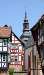 Stadtmauer und Kirche in Büdingen