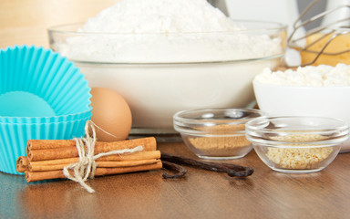 Flour, cottage cheese, egg, spices and cake pan