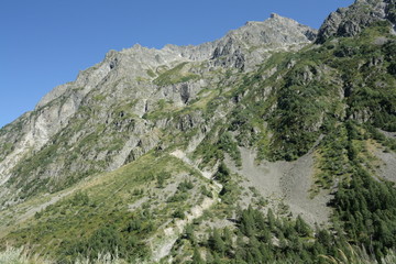 Fototapeta na wymiar Montagnes du champsaur,Alpes