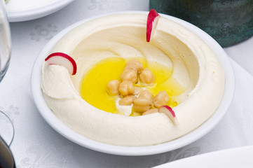 Traditional Middle Eastern hummus plate.