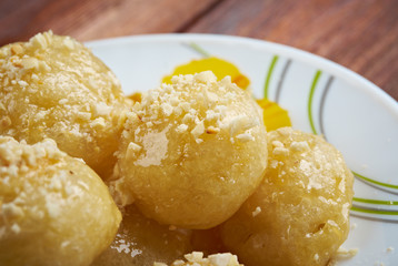 Loukoumades