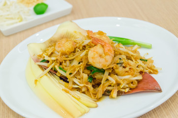 Pad thai