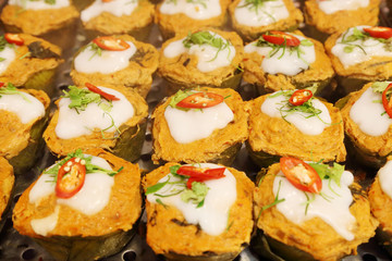 Steamed fish with curry paste