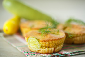 zucchini muffins