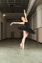 Mädchen beim Ballett © Peter Atkins