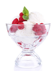 Creamy ice cream with raspberries