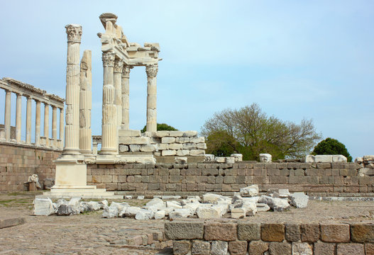 Bergama Akropol