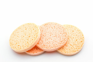 A round of facial sponge.