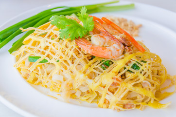 Pad thai