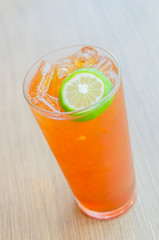 iced lemon tea