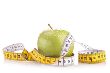 apple and measuring tape