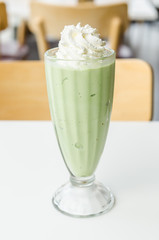 Green tea frappe