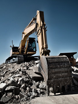 Bagger auf der Baustelle