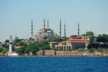 Obraz premium Blue Mosque with lighthouse-Istanbul