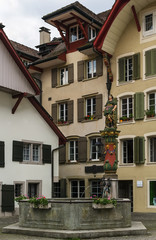 Fototapeta na wymiar fountain in Aarau, Switzerland