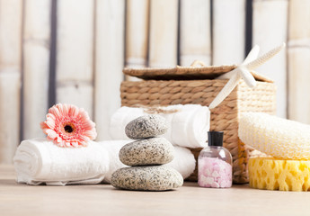 Fototapeta na wymiar aromatherapy and wellness products,spa concept