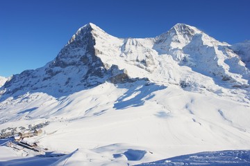 Fototapeta na wymiar View of Kleine Scheidegg and the Eiger, Swiss Alps