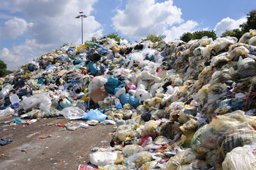 Müllkippe, Deponie, Plastikmüll, Verpackungen, Abfallwirtschaft