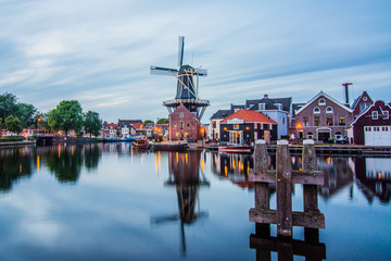 Fototapeta na wymiar cityscape of Haarlem